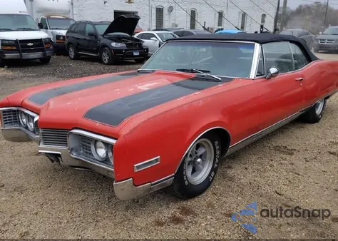 1967 Oldsmobile 98 z USA, uszkodzony, nr VIN 384677M344222